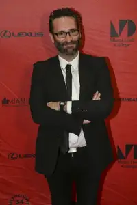 Carlos Therón